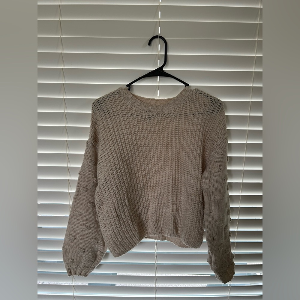 Moon and Madison XS crop Sweater